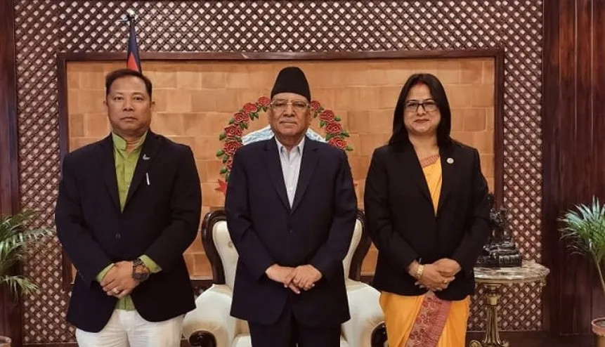 नाउपाको विवाद मिलाउन प्रधानमन्त्री प्रचण्ड सक्रिय, गरे रेशम र रञ्जितासँग छलफल 