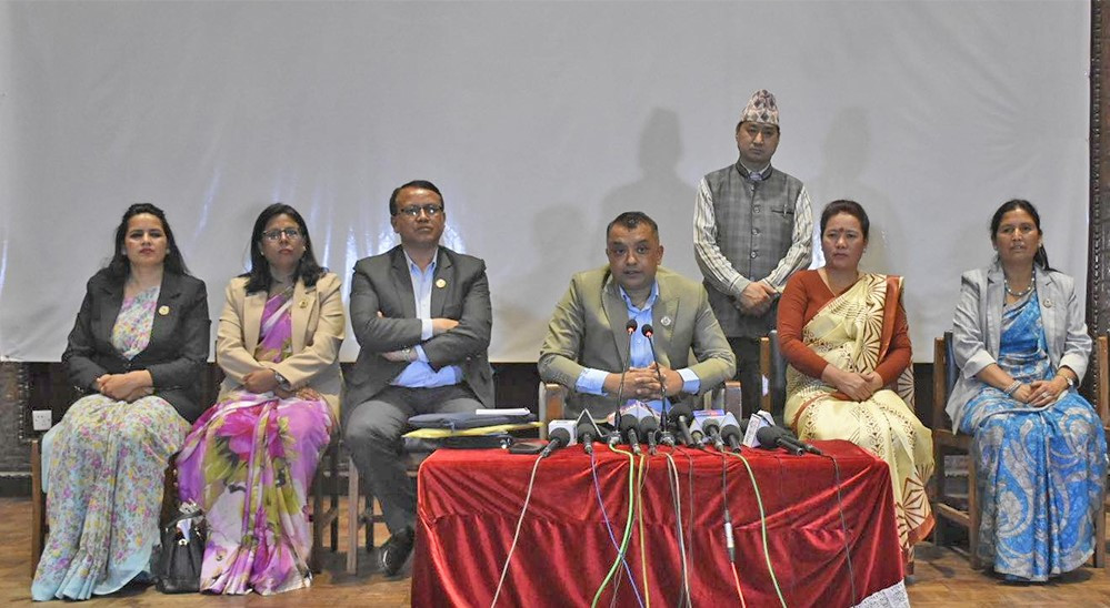 रवि लामिछानेले सहकारीबाट ऋण लिएका होइनन्, ठगेका हुन् : महामन्त्री थापा
