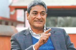 कांग्रेस कार्यसम्पादन समिति सदस्यमा रमेश लेखक मनोनित 