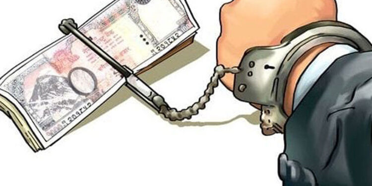 स्रोत नखुलेको नगद सहित दुई जना पक्राउ