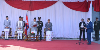 मधेश प्रदेश प्रमुख कर्णले लिए शपथ 